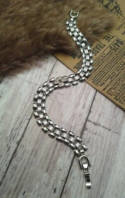 Pulsera MONET Tono Plata PANTERA ESLABÓN y Estrás Vintage, ¡Usada!  Foto 1 de 4