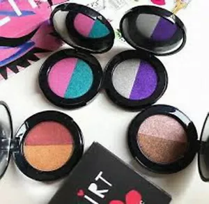 Dúo de sombras de ojos metálicas Flirt fundidas chic - elige tu tono - nuevo en caja tamaño completo - Imagen 1 de 3
