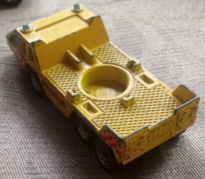 1985 MATCHBOX-Diecast 1/150 Yellow Rescue Transporter Vehicle-Macau - Picture 1 of 11