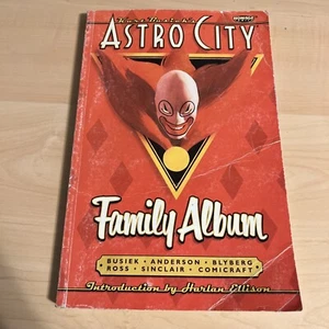 Wildstorm Astro City Astro City - Family Album - Picture 1 of 8