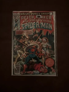Espectacular Spider-Man #12: Brother Power, Sister Sun!" Marvel 1977 en buen estado/en muy buen estado - Imagen 1 de 1