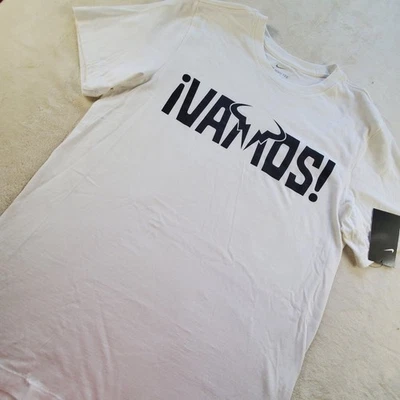 ✅ NUEVA Camiseta Nike Rafa Nadal "Vamos Rafa" Hombre Talla L Blanca DR4545-100 ✅ Foto 1 de 4