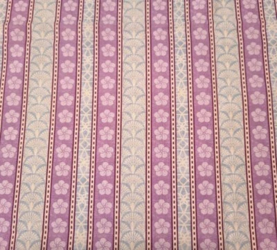 Serenity Garden BTY Evelia Wilmington Azul Púrpura Floral Rayas Foto 1 de 3