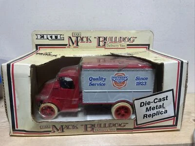 Vintage ERTL 1926 Mack Bulldog Southern States Delivery Van Bank - Image 1 of 3