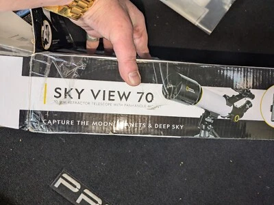 National Geographic SKY VIEW 70 - 70mm Refractor Telescope with Panhandle Mount - Image 1 of 3