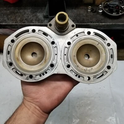 Polaris Edge XCSP RMK Pro X Classis Touring 600 2000-2002 cabezal 3022057 Foto 1 de 4