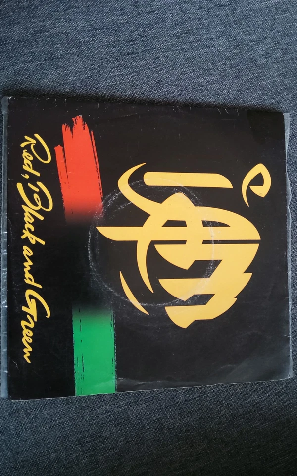 I AM red,black and green 45T france - Photo 1/3