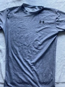 Boys Under Armour Large-Sized Gray shirt - Picture 1 of 6