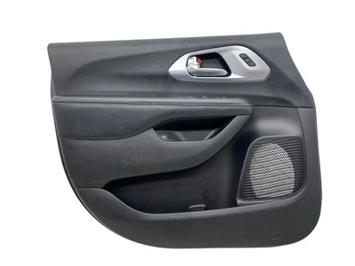 Chrysler Pacifica 2022 OEM LH panel de moldura interior delantero lado del conductor *rasguños* Foto 1 de 4