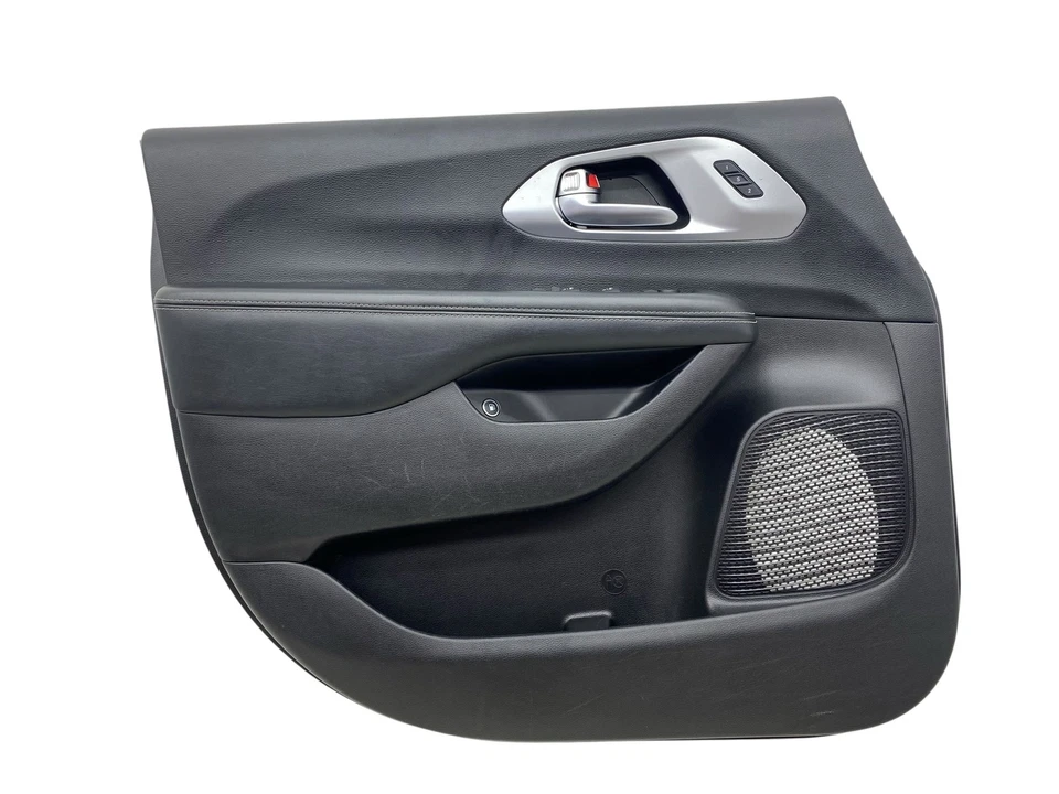 Chrysler Pacifica 2022 OEM LH panel de moldura interior delantero lado del conductor *rasguños* Foto 1 de 4