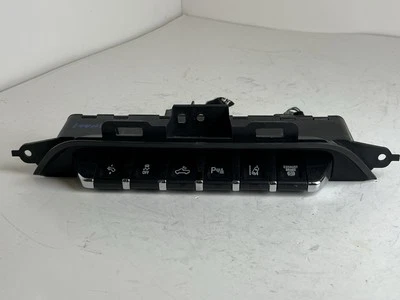 2017 GMC SIERRA 2500 DEANALI TRACTION CONTROL CARGO LAMP BRAKE SWITCH 23145213 - Изображение 1 из 4