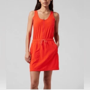 Abito donna ATHLETA arancione spedizione 1/2 mezza zip skort taglia 2 stile # 446859 - Foto 1 di 7