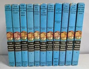 THE HARDY BOYS SERIES BLUE HARDCOVER BOOKS FRANKLIN DIXON LOT OF 11 - Picture 1 of 4