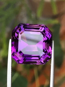 54.50 Carats,Deep violet amethyst with rich color and radiant clarity - Picture 1 of 7