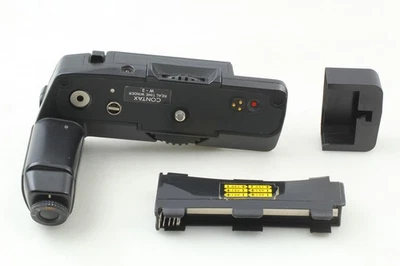 [Near MINT] Contax Real Time Winder W-3 Motor Drive Grip for RTS II From JAPAN - Image 1 of 4