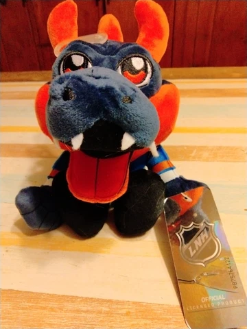 New York Islanders Sparky The Dragon 8" Kuricha Mascot Sitting Plush Cover