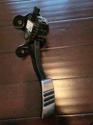 USED & Tested 2011-2023 Ford Mustang Sport Accelerator Pedal CR33-9F836-AB OEM - Image 1 of 4