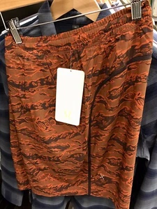 Lululemon Mens Pace Breaker Short TCMO Tropical Camo 9” Liner XL RAD! - Picture 1 of 2