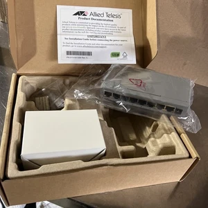 Allied Telesis AT-FS708LE-10 8 Port Ethernet Switch Nos Surplus - Picture 1 of 3