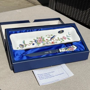 Vintage John Aynsley England Fine Bone China Pembroke Trinket Dish boxed and kni - Picture 1 of 9