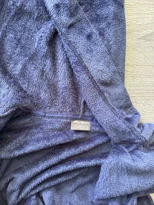 Eddie Bauer Boys Girls Robe Dark Blue Hooded Kimono Ultra Soft Belted M 10/12 - Picture 1 of 8