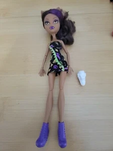 MATTEL MONSTER HIGH CLAWDEEN WOLF FREAKY FIELD TRIP DOLL INCOMPLETE - Picture 1 of 5