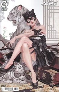 CATWOMAN #76 COVER C INHYUK LEE CARD STOCK VARIANT VF/NM DC HOHC 2025 - Bild 1 von 1