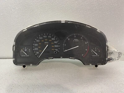 2000-2001 Saturn SL SL1 SC1 SOHC cluster speedometer tach gauges trip meter oem  - Image 1 of 4