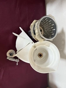 KitchenAid Cortadora y Trituradora Soporte Mezclador Accesorio 4 Conos - Imagen 1 de 6