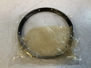 NEEWER Close-Up+1 77mm Clear Lens Filter, Black "E4B" - Picture 1 of 2