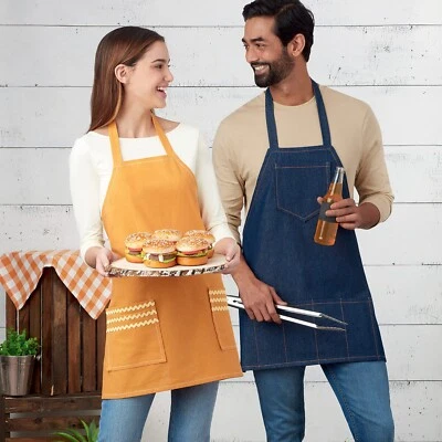 KwikSew 4287 EASY One Size BBQ Grill Bar-B-Q Big Pocket Apron Men Women Pattern - Image 1 of 4