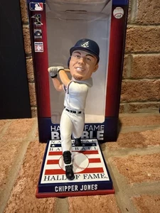 CHIPPER JONES Atlanta Braves MLB Hall of Fame Bobblehead New In Box FOCO - Picture 1 of 5
