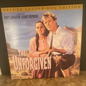 The Unforgiven Laserdisc Burt Lancaster Audrey Hepburn Deluxe Letter-Box Edition - Picture 1 of 3