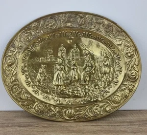 Brass Wall Plaque Oval Shaped Scenes Of Holland Large Vintage.. - Picture 1 of 23