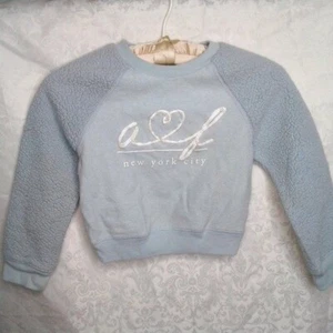 Abercrombie & Kids Powder Blue Fleece New York City Crewneck Sweatshirt Size 5/6 - Picture 1 of 6