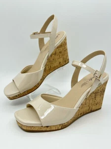 LIFESTRIDE Size 10M Ivory Women's Island Time Cork Wedge Patent Sandals - Picture 1 of 10