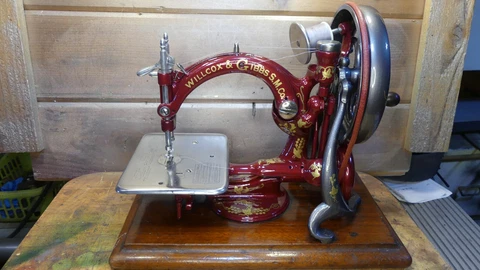 Antique European Style Hand Crank Willcox Gibbs sewing machine. RESTORED 1880 Cover