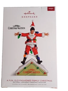 Hallmark Keepsake Vacanze di Natale UN DIVERTENTE VECCHIO STILE FAMIGLIA NATALE - MAGIA - Foto 1 di 8