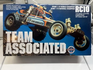 TEAM ASSOCIATED RC10 CLASSIC CAR KIT 6001 NIB - Picture 1 of 7