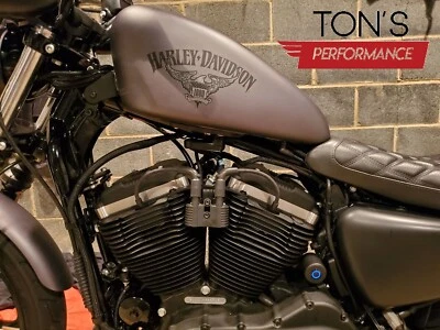 Harley Davidson Sportster 883/72/48/1200 Kit de elevación de tanque de reubicación de llave de bobina  Foto 1 de 4