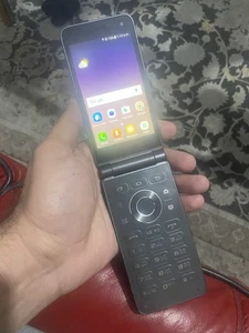 Samsung Galaxy Folder 2 SM-G160N- Unlocked- Rare 32GB variant - Picture 1 of 9
