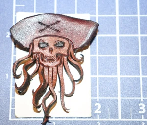 Hand Crafted Davy Jones Pirate Skull leather Hat pin broach - Picture 1 of 3
