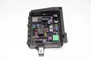 2019 CHEVROLET TRAVERSE 3.6L V6 GAS ENGINE WIRING HARNESS JUNCTION BLOCK OEM - Picture 1 of 7