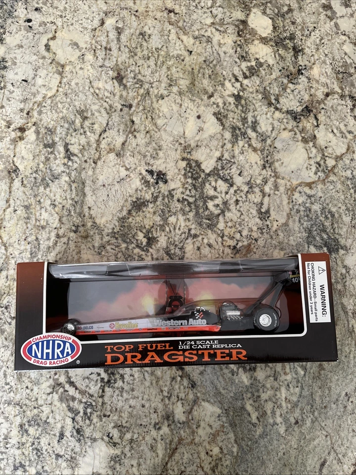 Racing Champions NHRA Chief WINTERNATIONALS Top Fuel Dragster 1996 Premier 1 24