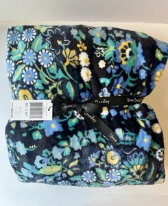 Vera Bradley Throw Blanket Dreamer Paisley NWT - Picture 1 of 4