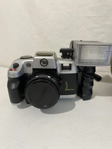 Fotocamera Automatic Pellicola 35mm Vintage Per Ricambi - Picture 1 of 14