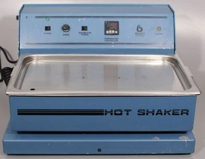Bellco Glass Biotechnology Sci-ERA Hot Shaker Plus Water Bath Cat: 7746-22110 - Picture 1 of 7