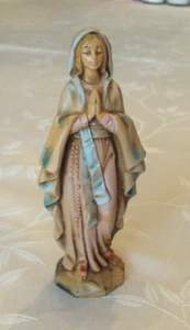 Vintage 1984 SOLID PLASTIC BLESSED VIRGIN MARY STATUE 258 ITALY SIMONETTI 4.5"S - Picture 1 of 4