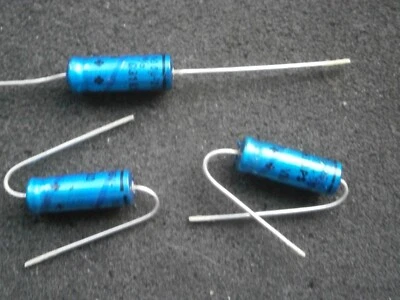 1 Pce x  Condensateur chimique électrolytique  100uF  25 Volts  Axial - Immagine 1 di 3