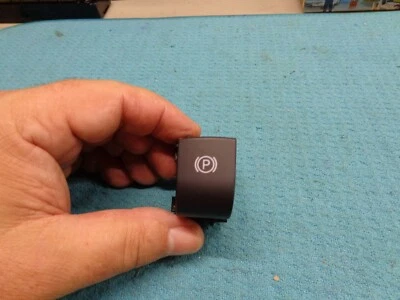 INTERRUPTOR DE FRENO DE ESTACIONAMIENTO ELECTRÓNICO CHEVROLET VOLT 16 17 18 19 Foto 1 de 4